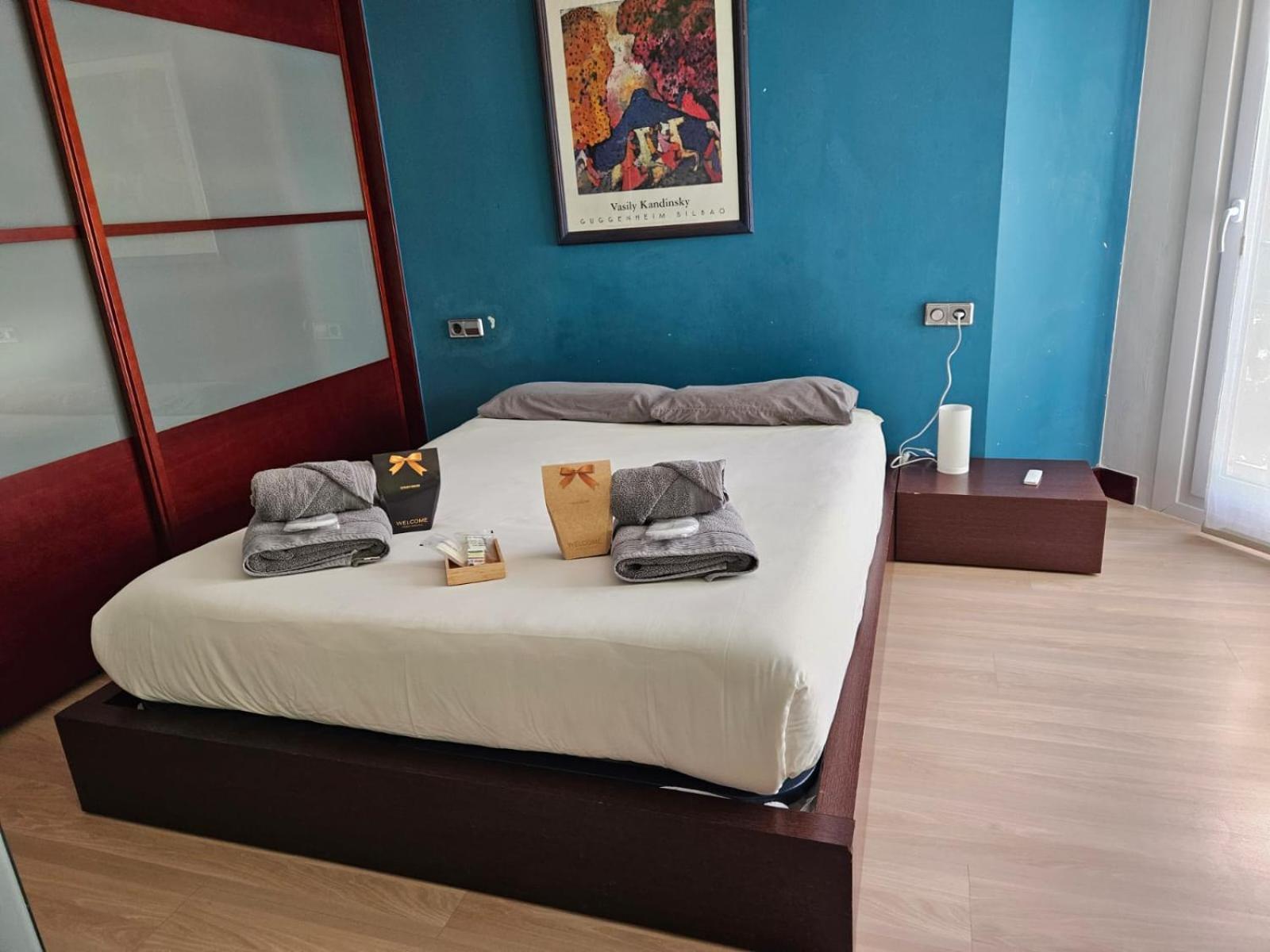 Acogedor Apartamento Girona Centro Daire Dış mekan fotoğraf
